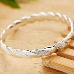 Women's 925 sterling silver bangle bracelet